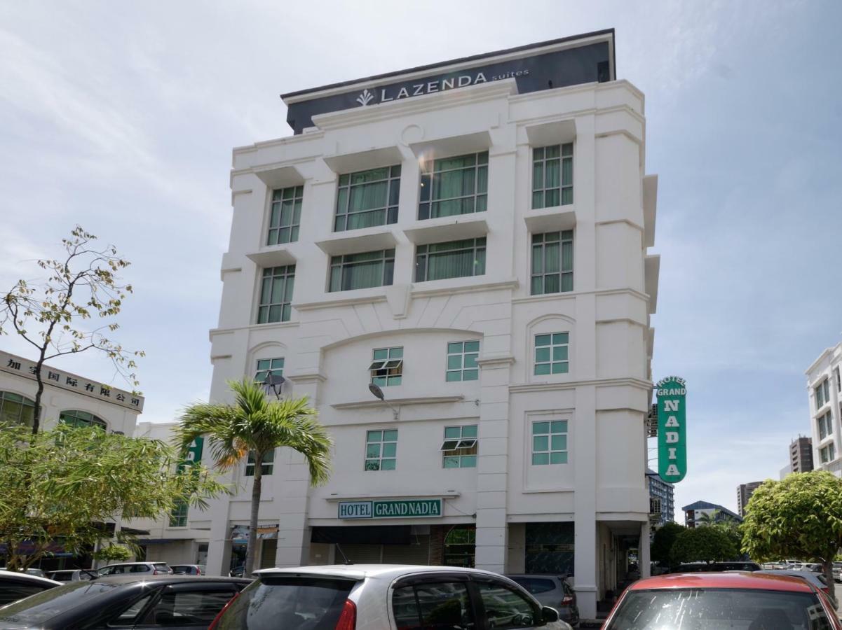 Oyo 892 Hotel Grand Nadia Labuan Eksteriør billede
